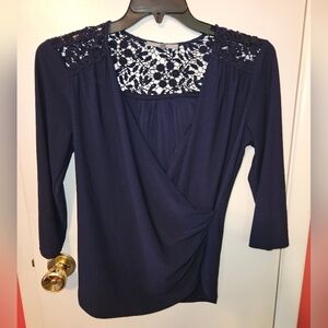 Daniel Rainn navy blue top